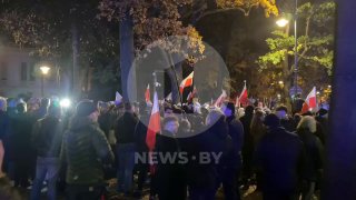 Police warned those gathered at the Constitutional Tribunal in Warsaw of possible force