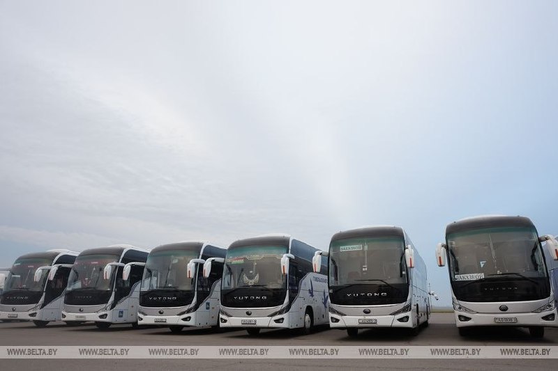 Bus convoy with residents of Aleshki departs from Gomel airport