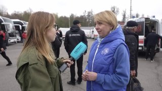 Voluntarios lloraban en el baño