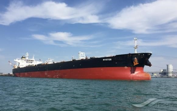 Britain Seizes Tanker Smyrtos in English Channel, Allegedly Linked to Russian Shadow Fleet