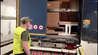 Poola piirivalve pidas kinni veoauto 54 pagulasega
