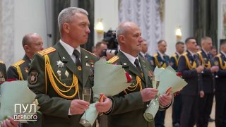 Outstanding individuals congratulated, military urged to serve the Motherland as required