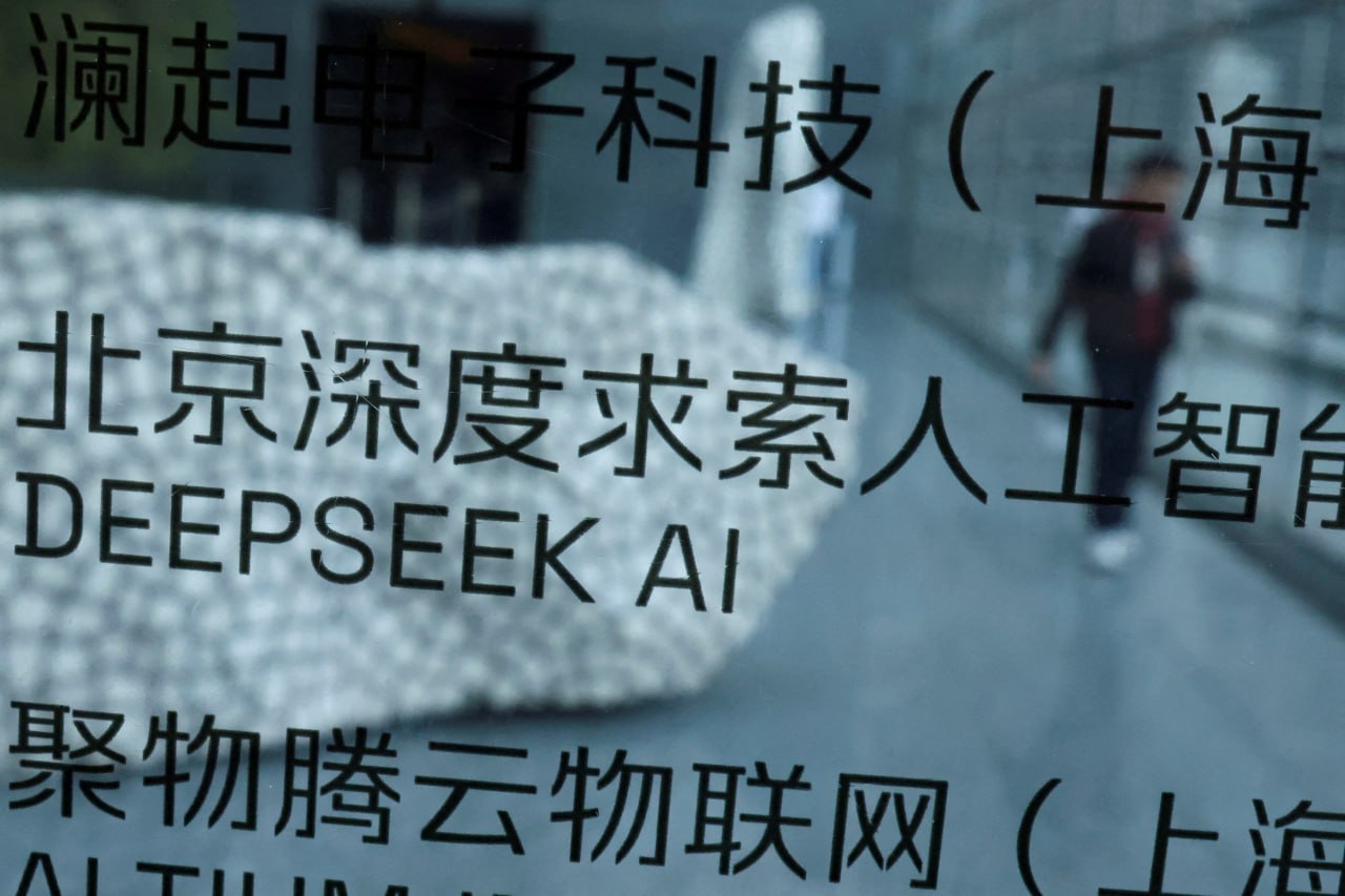 La Cina potrebbe chiudere l'accesso ai suoi modelli di IA per stranieri