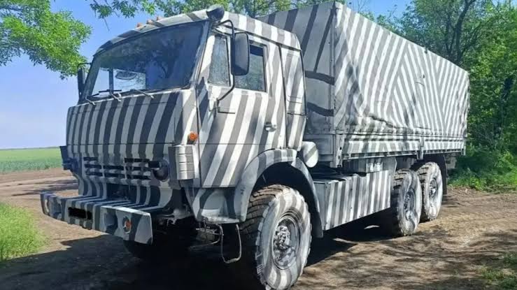 Russia paints black-and-white stripes on military trucks to fool Ukrainian drone AI