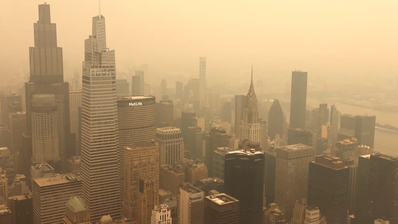 New York and parts of New Jersey shrouded in smoke from Canadian wildfires