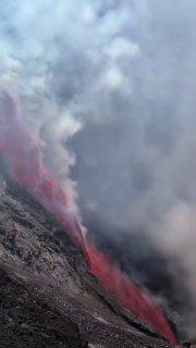 Itaalia Etna jätkab lave väljutlemist