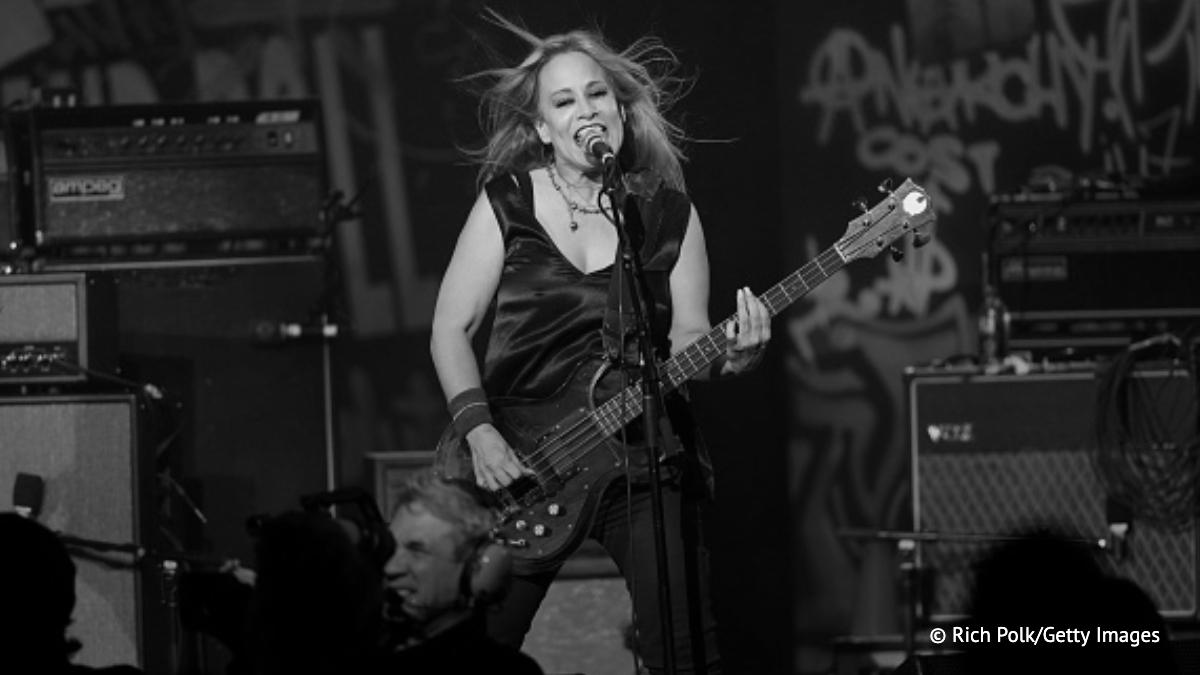 L7 vocalist and bassist Jennifer Finch dies at 59 after brain cancer battle