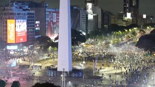 Police use rubber bullets, tear gas in Buenos Aires during Argentina World Cup celebration