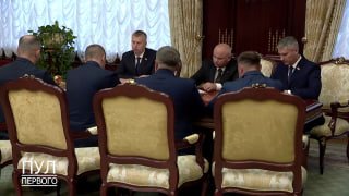 Lukashenko soal disiplin dalam keuangan dan di ladang