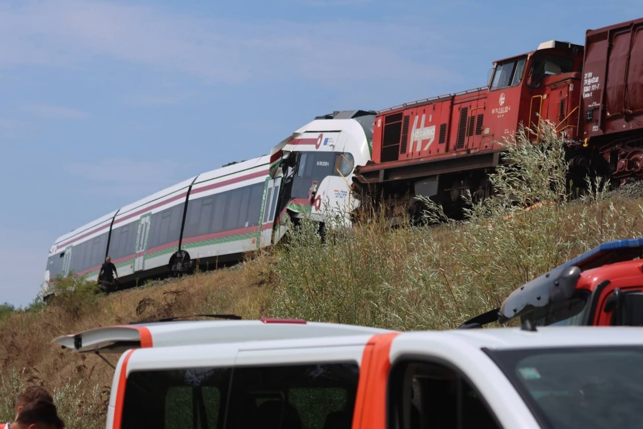 At least 19 injured in passenger and freight train collision in Croatia
