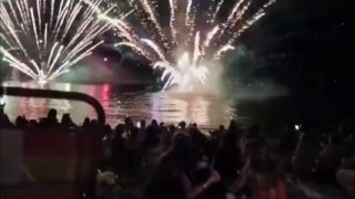 Almeno 27 feriti al festival dei fuochi d'artificio in Spagna