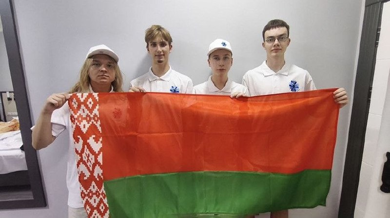 Estudiantes bielorrusos ganan medallas en olimpiada de informática