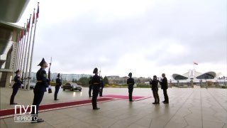 Minsk accueille les invités mongols sous la pluie, mais chaleureusement