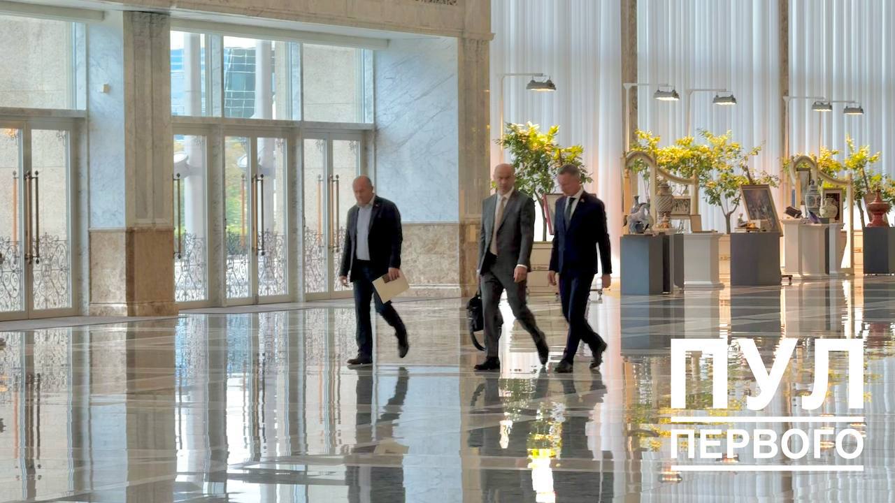 Vitebsk Region Governor Spotted at the Palace of Independence