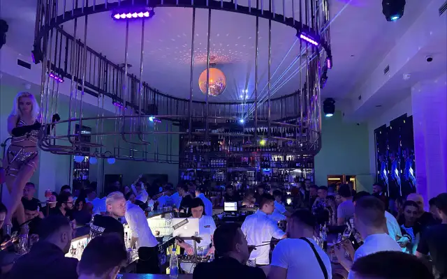 Glass Bar